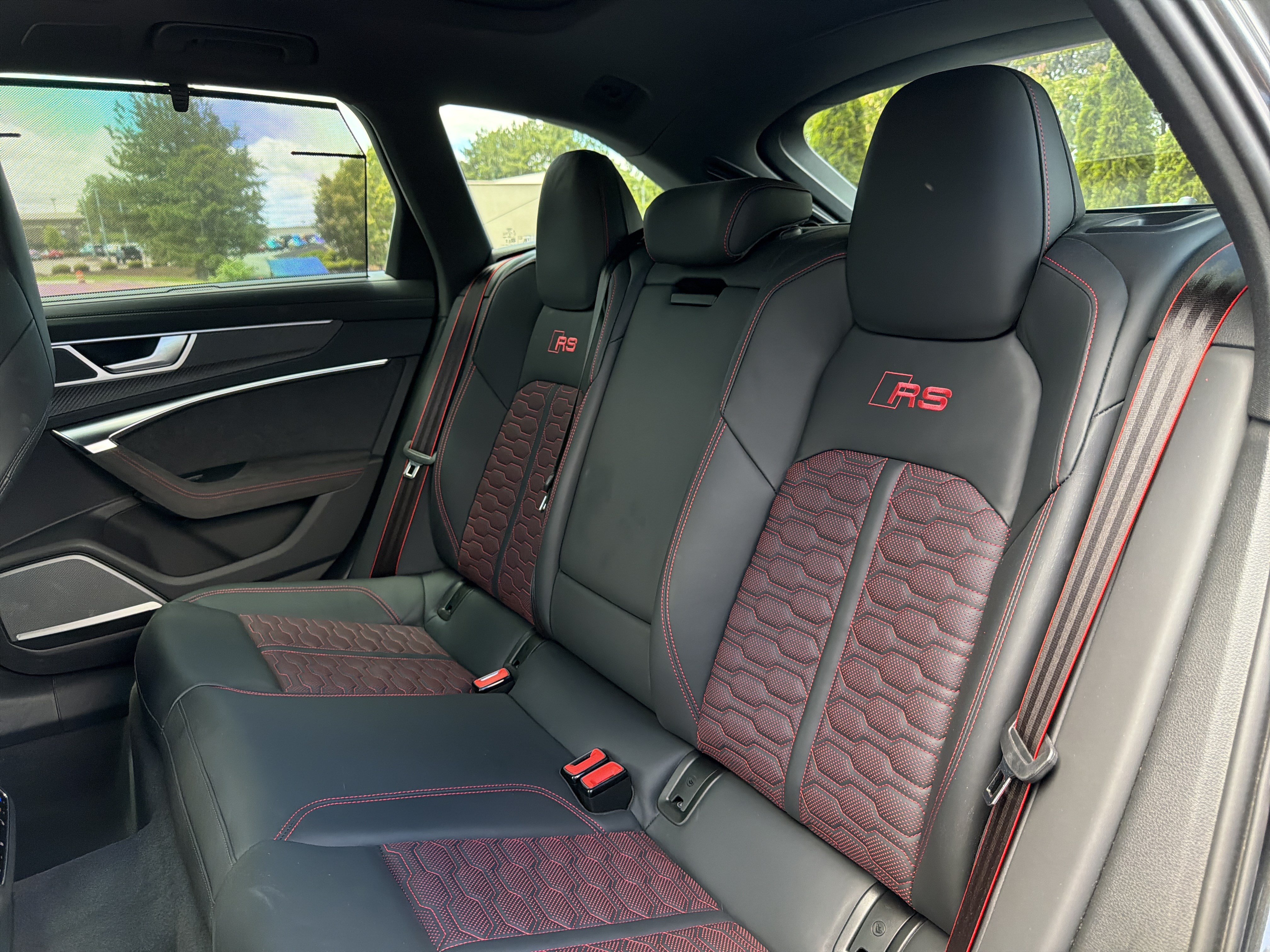Used 2024 Audi RS 6 performance AWD/4WD image 9