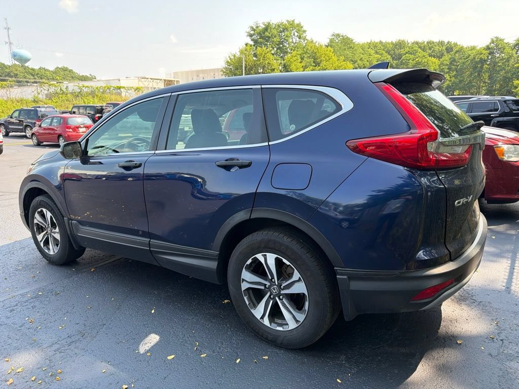 Used 2018 Honda CR-V LX image 2