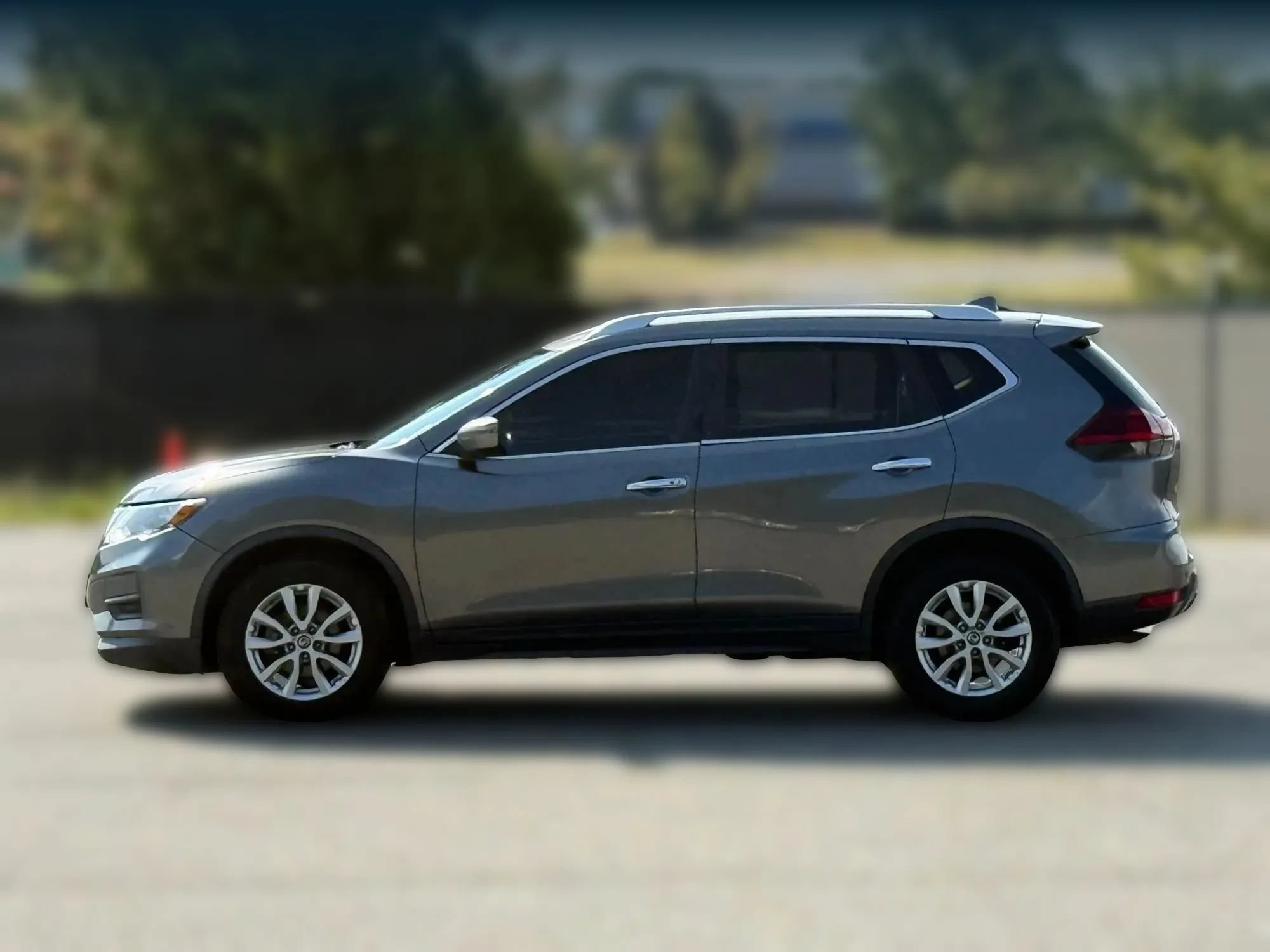 Used 2019 Nissan Rogue SV FWD image 8