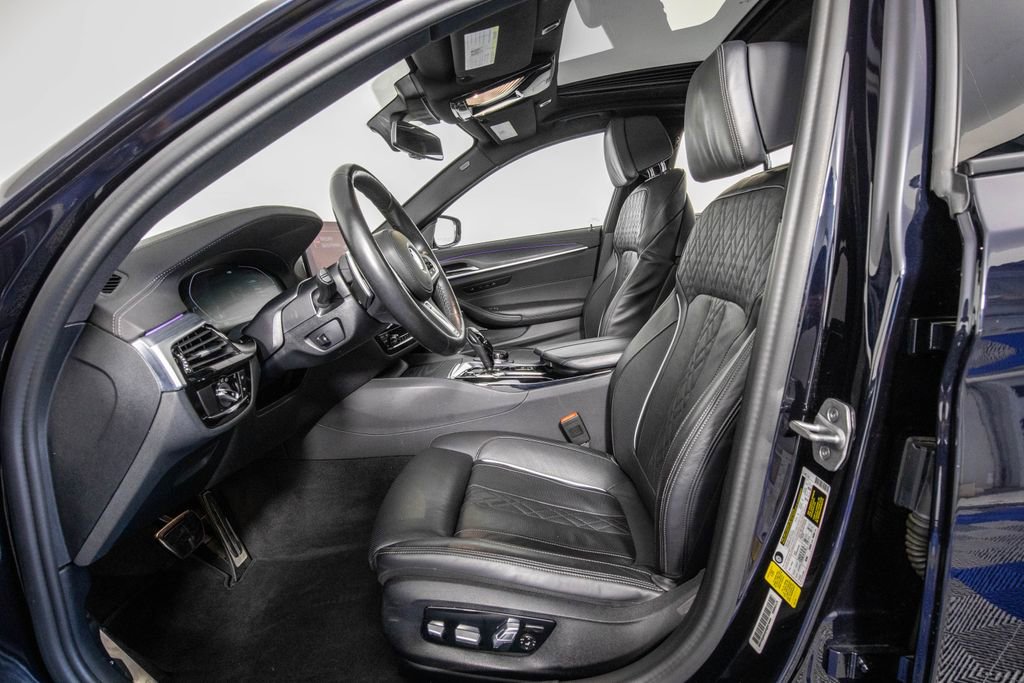 Used 2022 BMW 540i w/ Executive Package RWD image 8