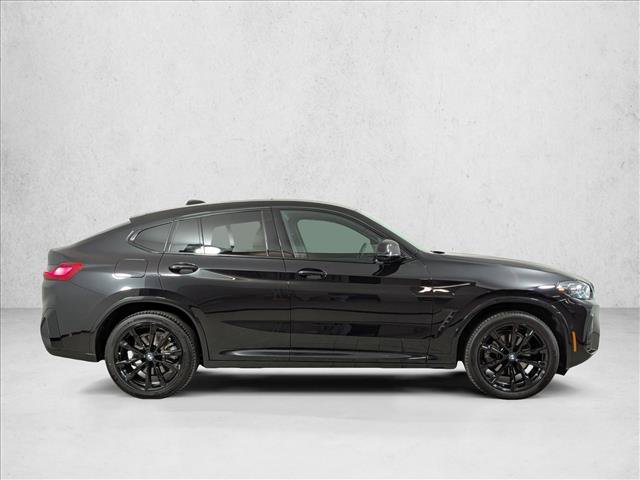 Used 2025 BMW X4 xDrive30i w/ Premium Package image 8