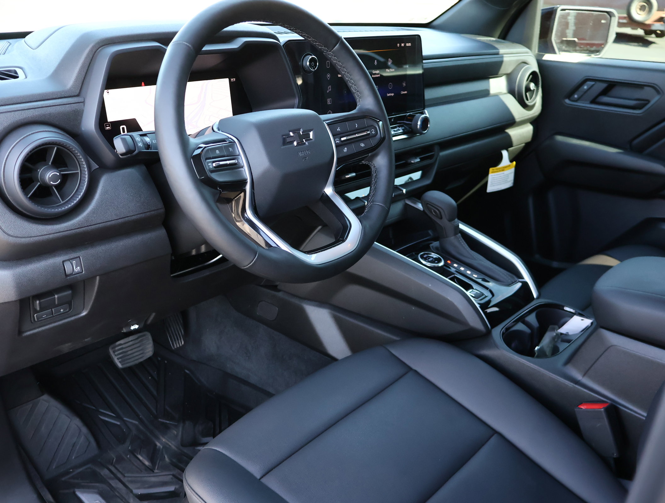 Used 2026 Chevrolet Colorado Trail Boss image 3