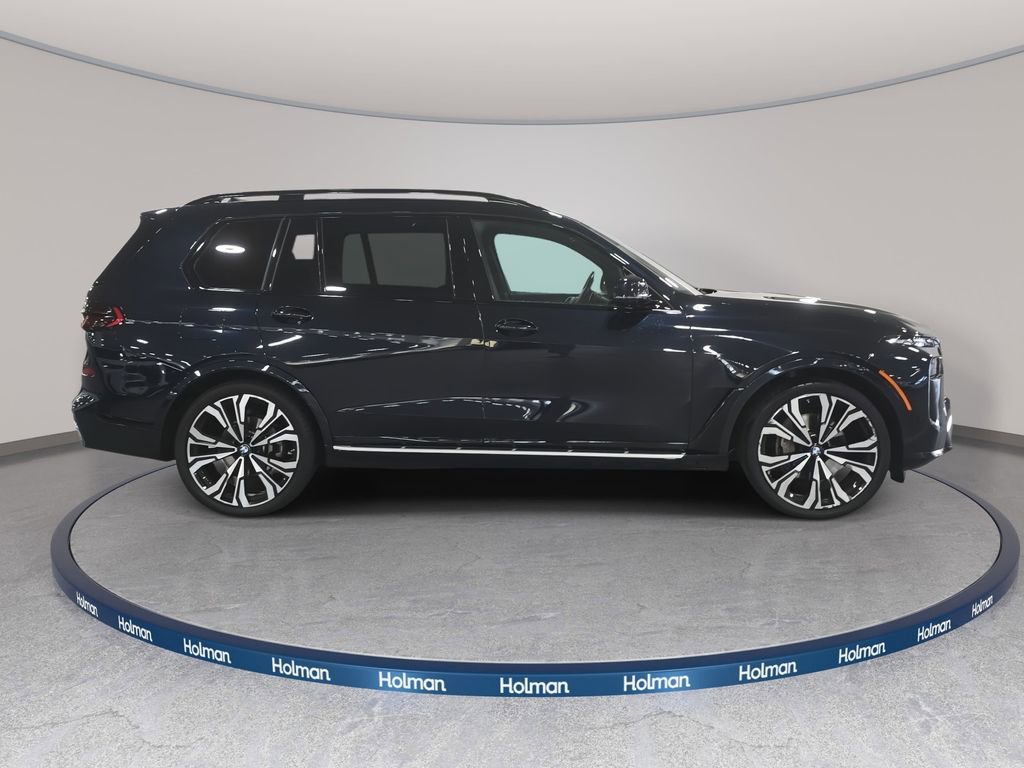 Certified 2023 BMW X7 xDrive40i w/ M Sport Package image 4