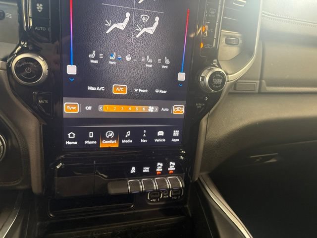 Used 2023 RAM 1500 Laramie AWD/4WD image 33