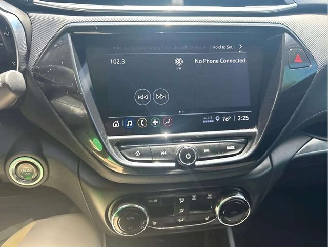 Used 2023 Chevrolet TrailBlazer LT w/ Convenience Package FWD image 11