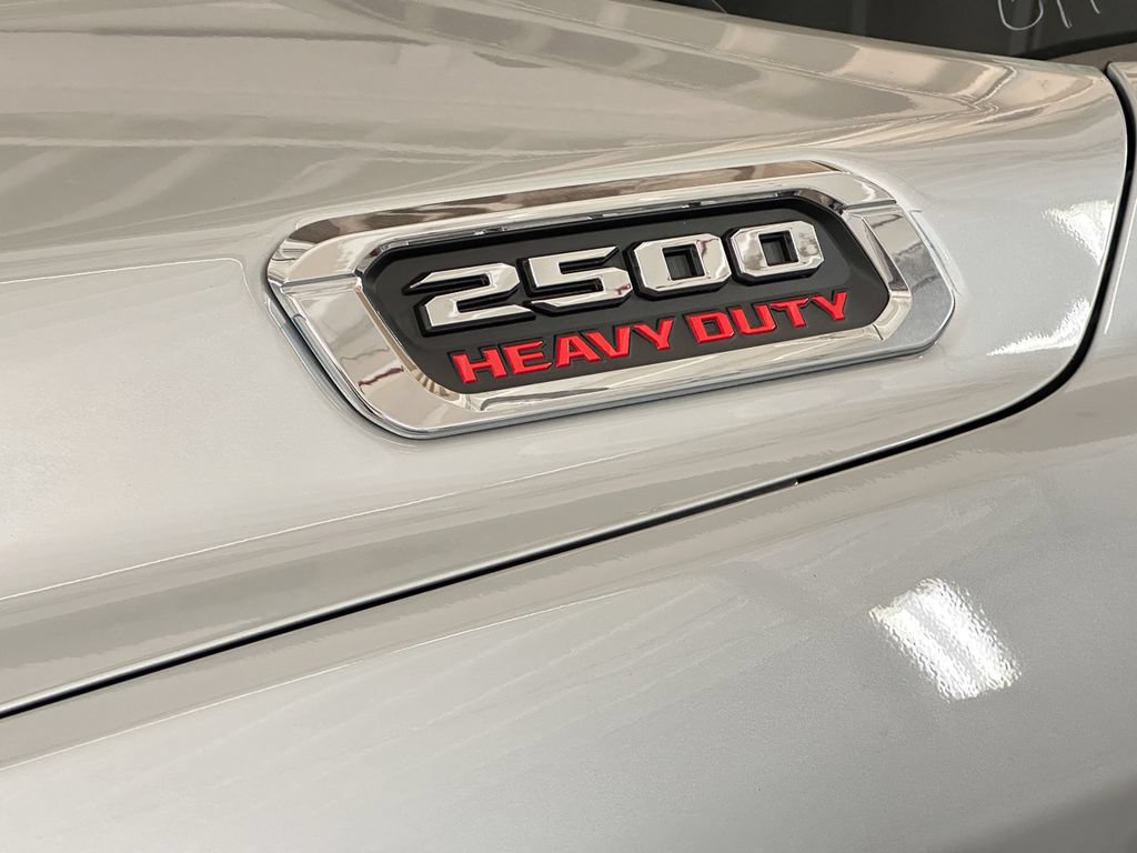 New 2026 RAM 2500 Big Horn AWD/4WD image 15