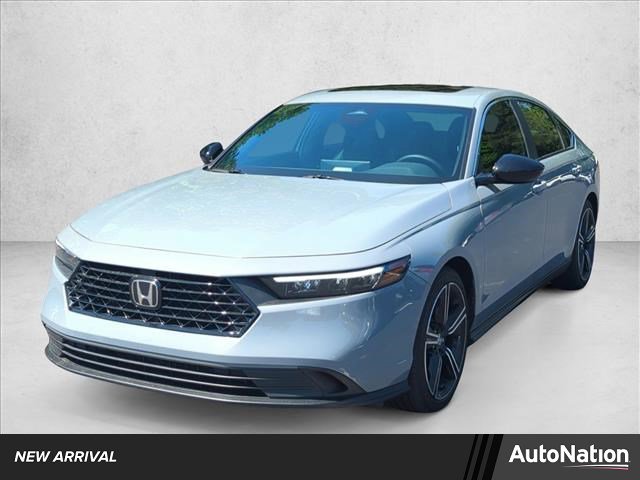 Used 2025 Honda Accord Sport image 1