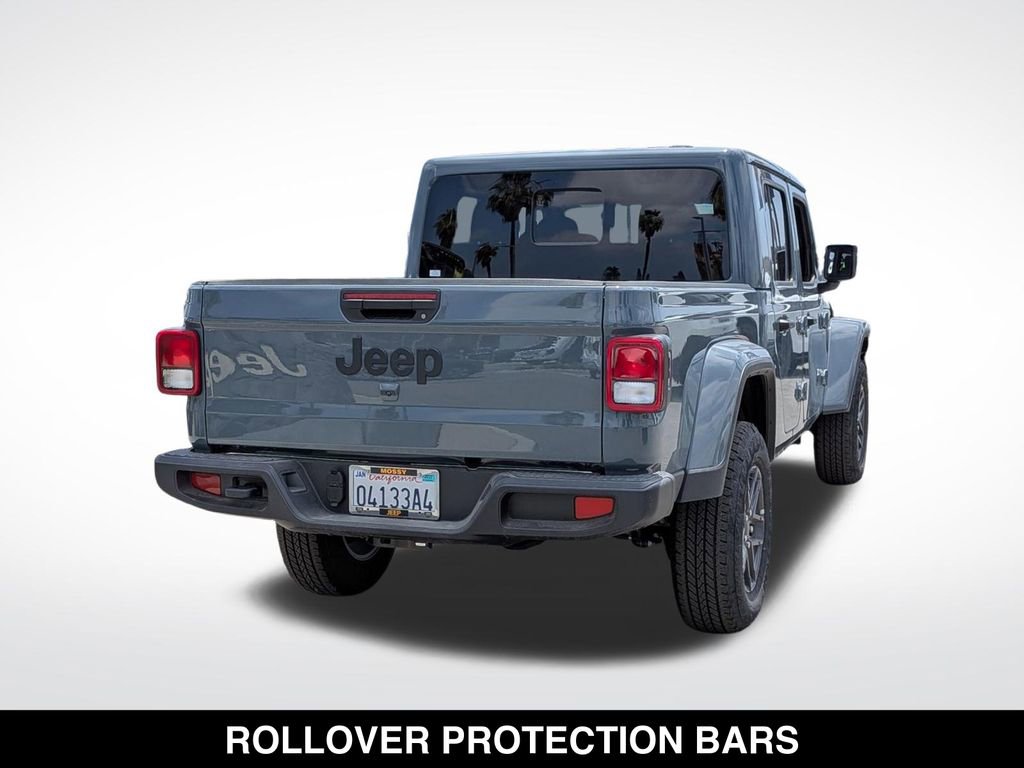 Used 2026 Jeep Gladiator Sport AWD/4WD image 7