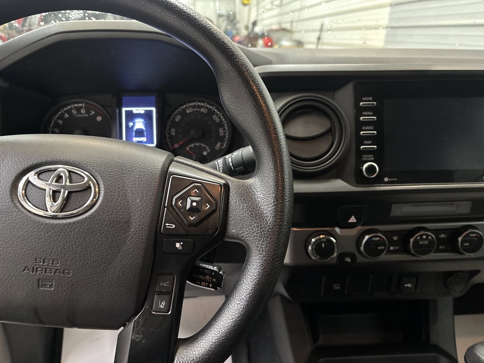Used 2023 Toyota Tacoma SR image 15