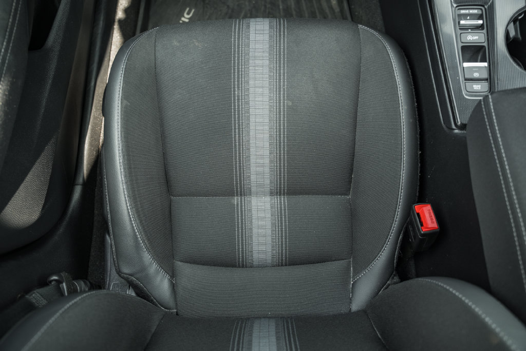 Used 2023 Honda Civic Sport image 28