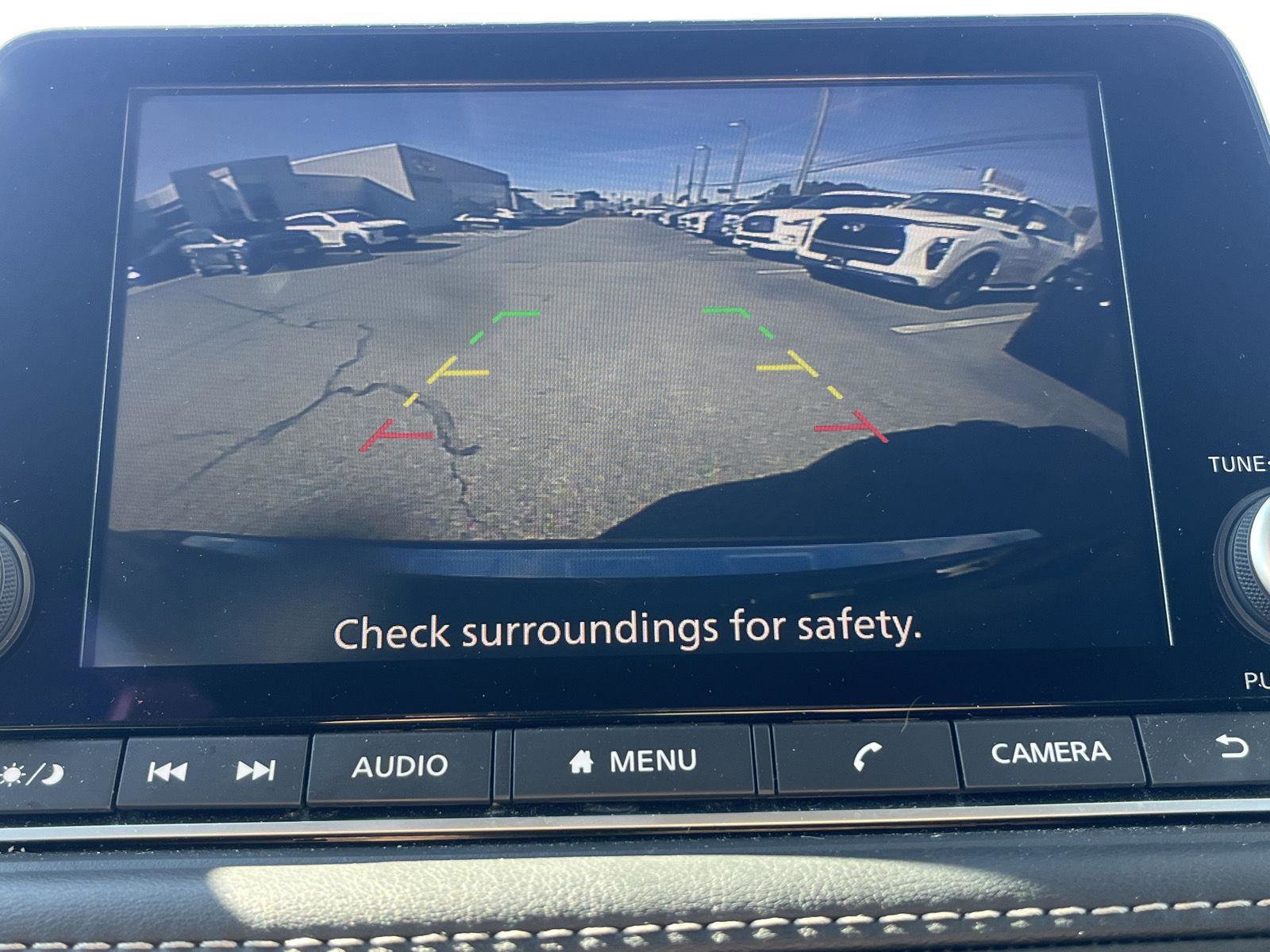 Used 2023 Nissan Rogue SV w/ SV Premium B Package image 16