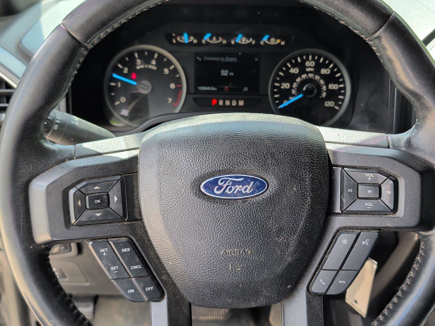 Used 2017 Ford F150 XLT w/ Equipment Group 302A Luxury AWD/4WD image 14