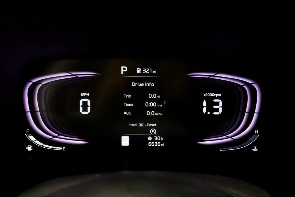 Used 2025 Kia Soul LX image 27