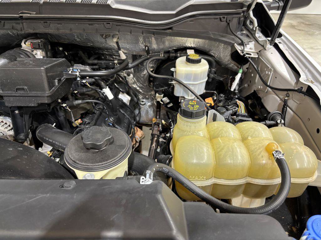 Used 2022 Ford F250 XL w/ Power Equipment Group AWD/4WD image 25