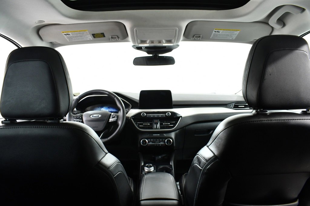 Used 2022 Ford Escape SEL w/ Technology Package image 17