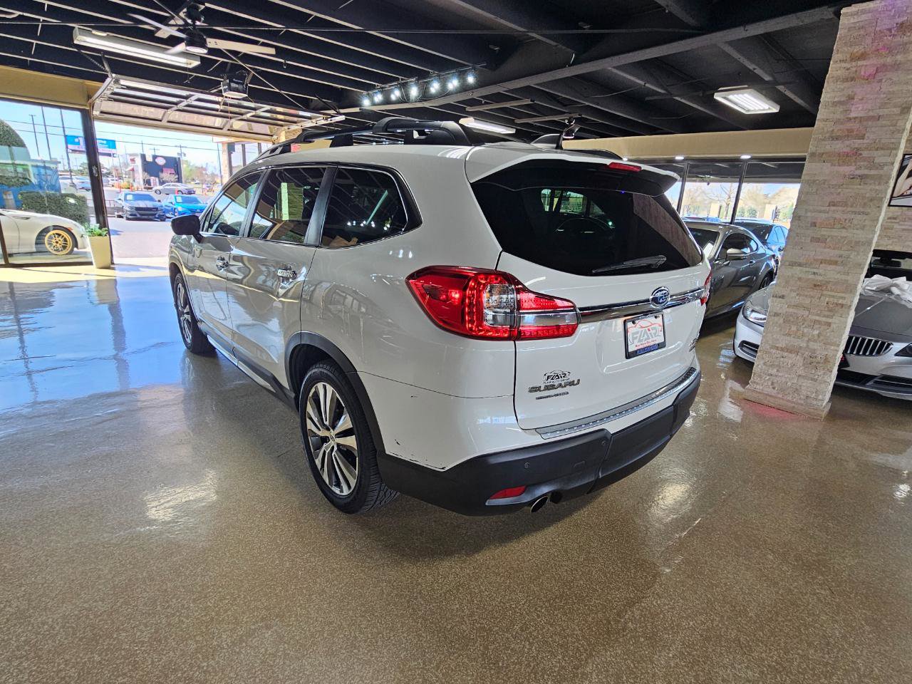 Used 2020 Subaru Ascent Touring w/ Popular Package #3 AWD/4WD image 5