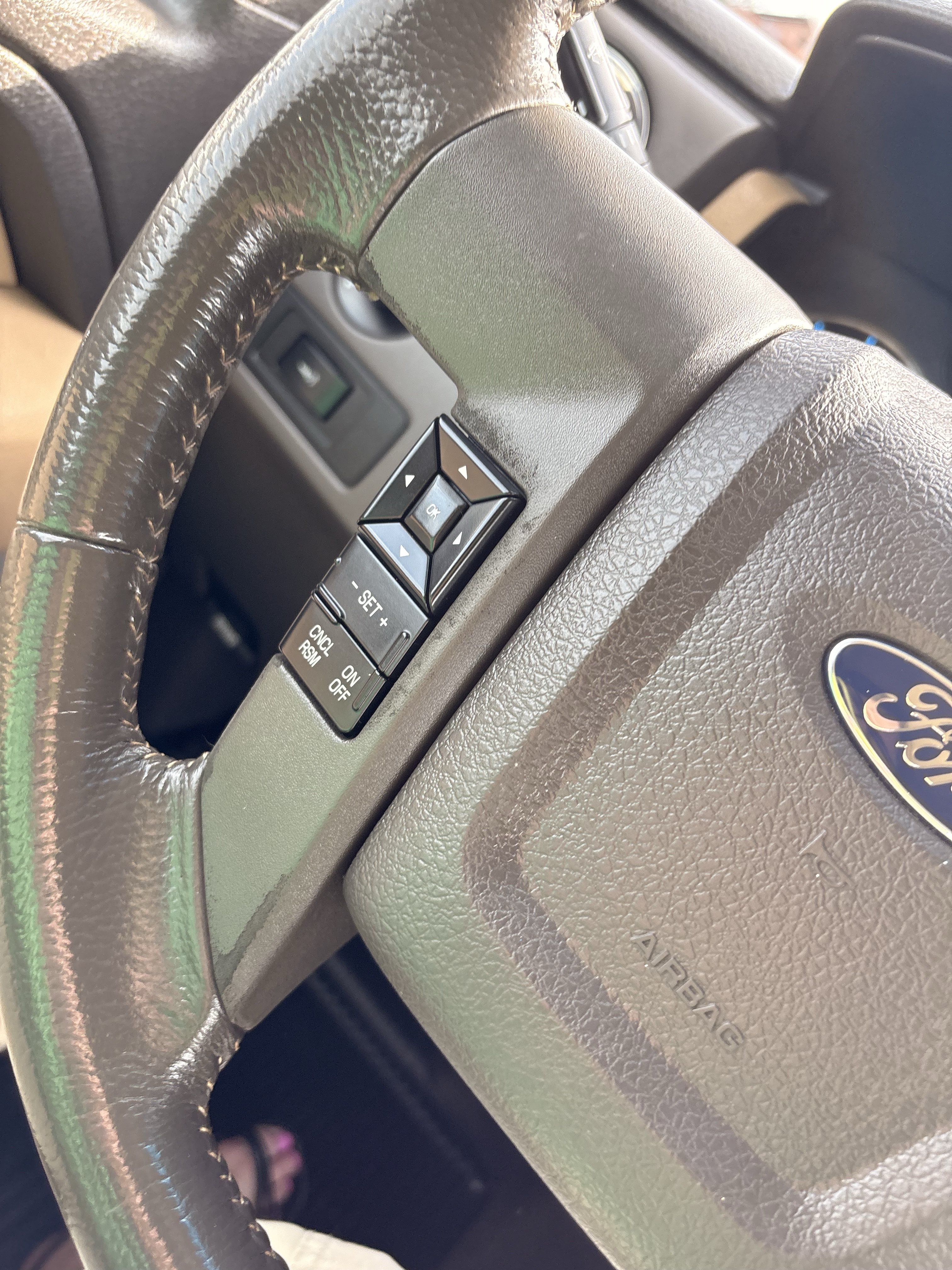 Used 2013 Ford F150 XLT w/ Luxury Equipment Group AWD/4WD image 12