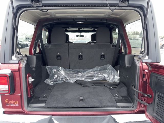Used 2021 Jeep Wrangler Unlimited Sport image 8