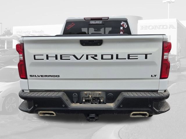 Used 2021 Chevrolet Silverado 1500 LT Trail Boss w/ Convenience Package II image 4