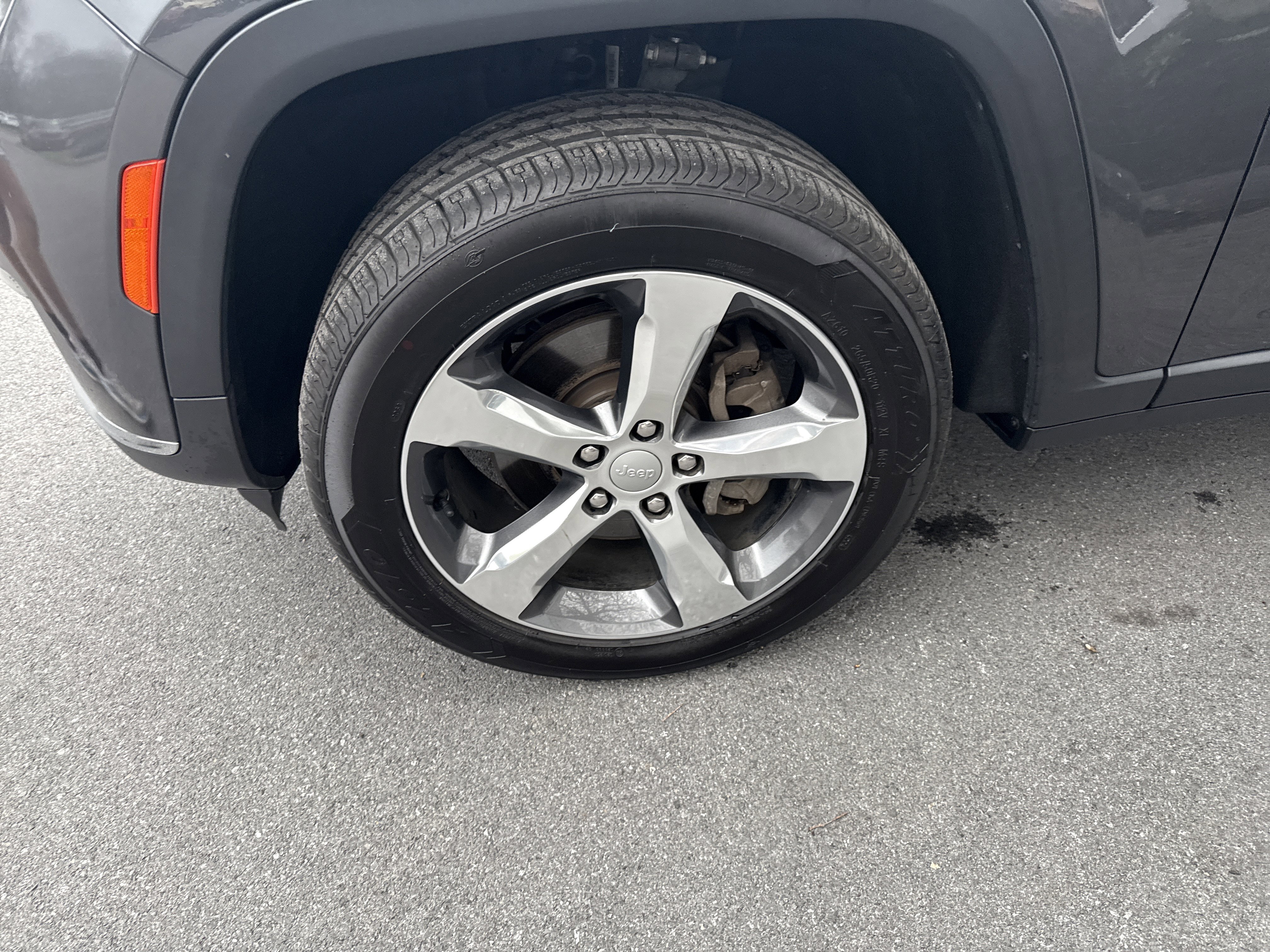 Used 2021 Jeep Grand Cherokee L Limited image 11