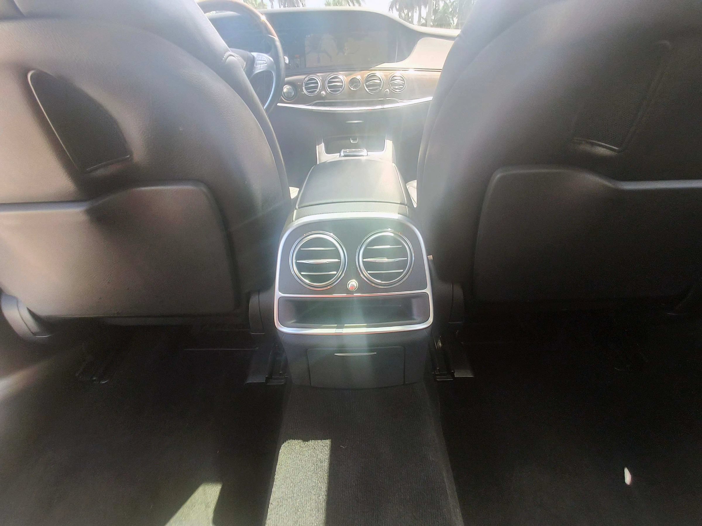 Used 2015 Mercedes-Benz S 550 Sedan image 11