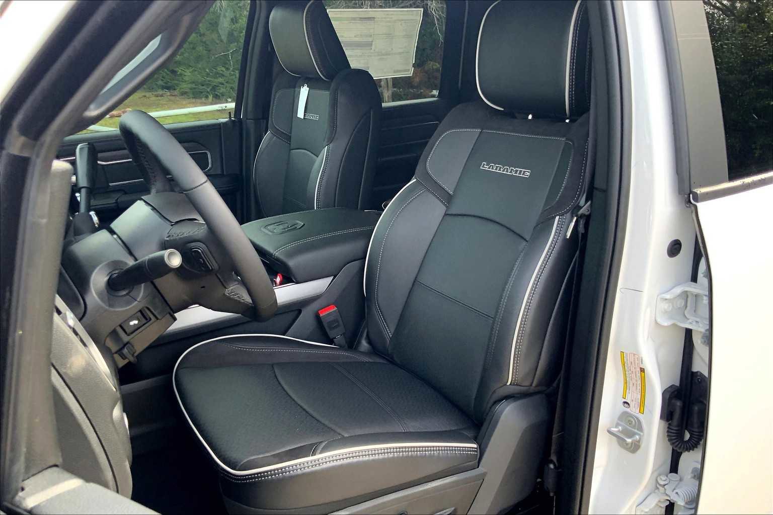 New 2025 RAM 2500 Laramie w/ Night Edition image 9