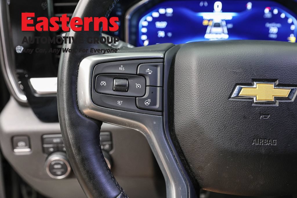 Used 2023 Chevrolet Silverado 1500 LT AWD/4WD image 15