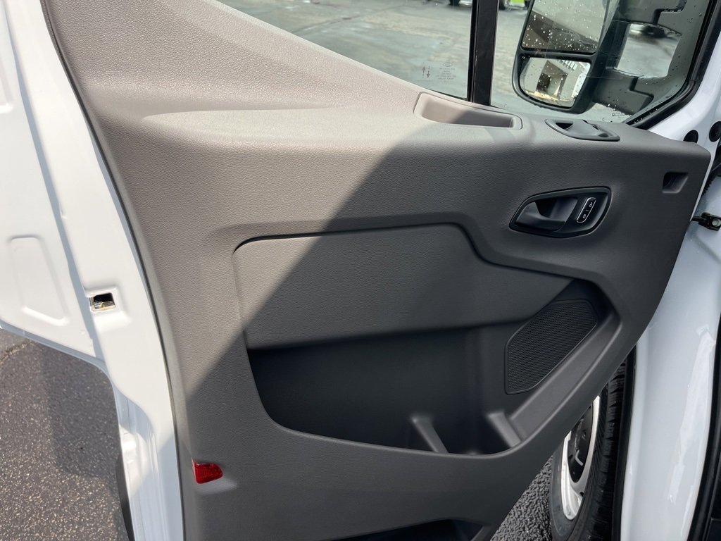 New 2025 Ford Transit 250 148 Medium Roof w/ Load Area Protection Package image 14