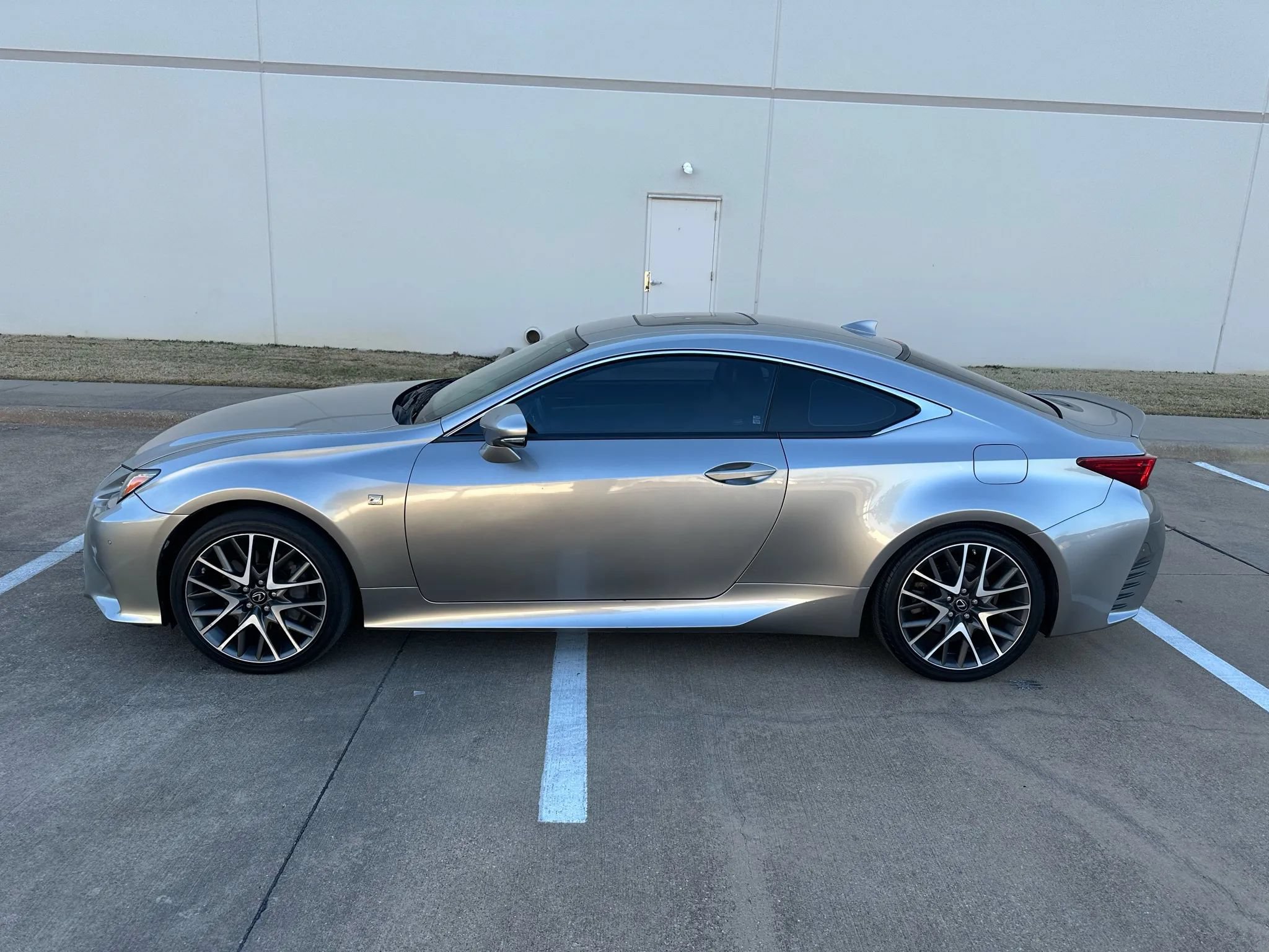 Used 2017 Lexus RC 300 F Sport AWD/4WD image 4