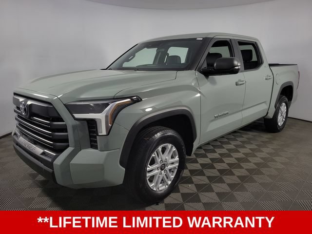 Used 2025 Toyota Tundra SR5 AWD/4WD image 3