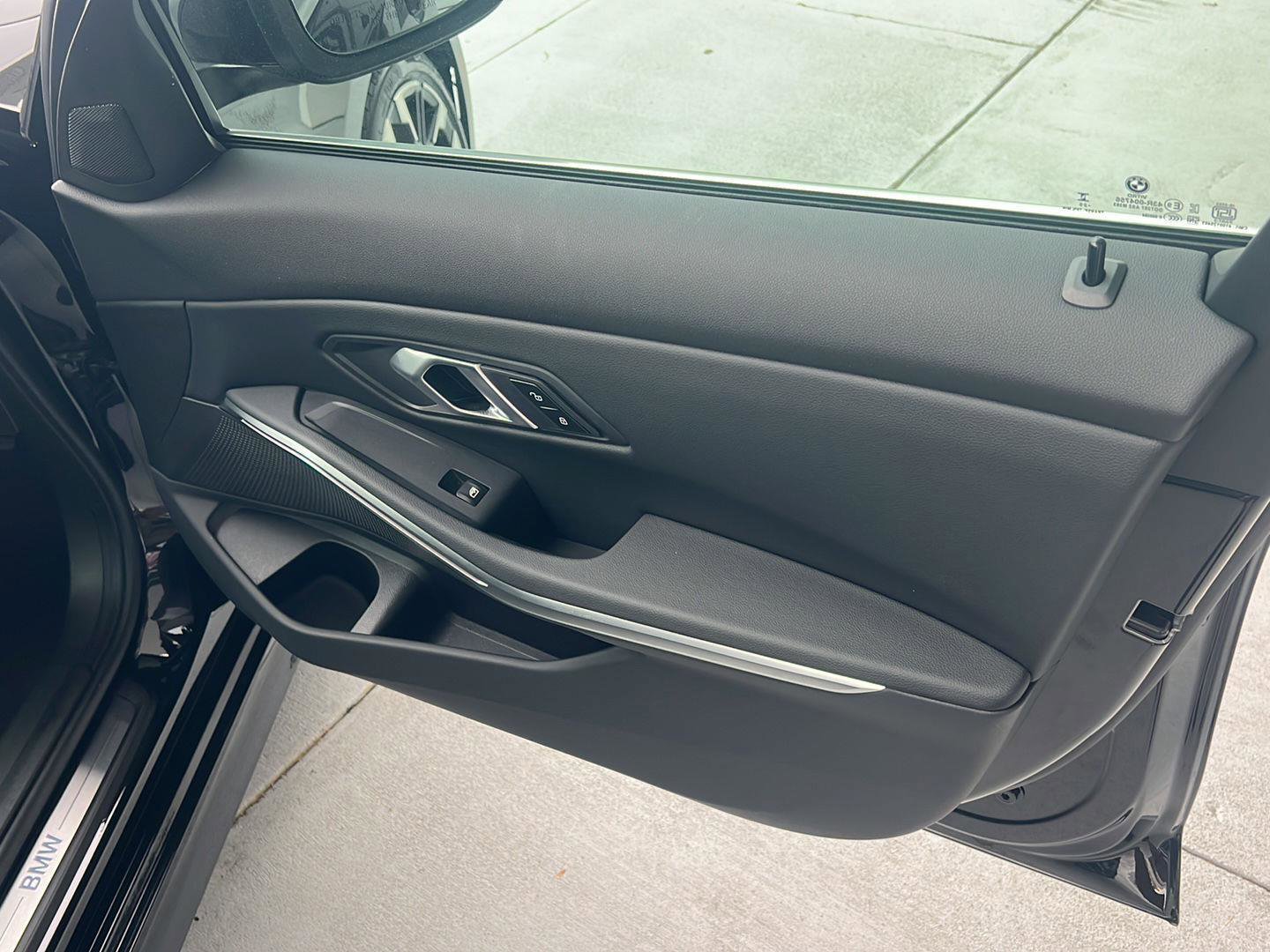 Used 2026 BMW 330i Sedan image 14