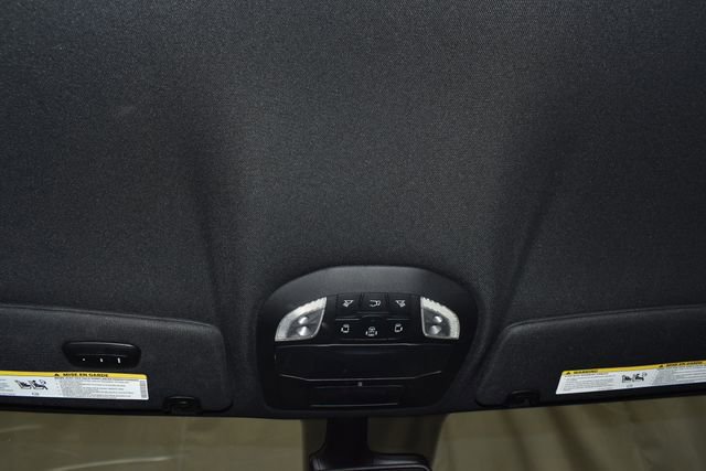 Certified 2025 Chrysler Pacifica Select image 21