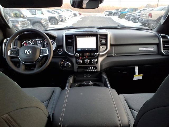 New 2026 RAM 1500 Big Horn AWD/4WD image 6