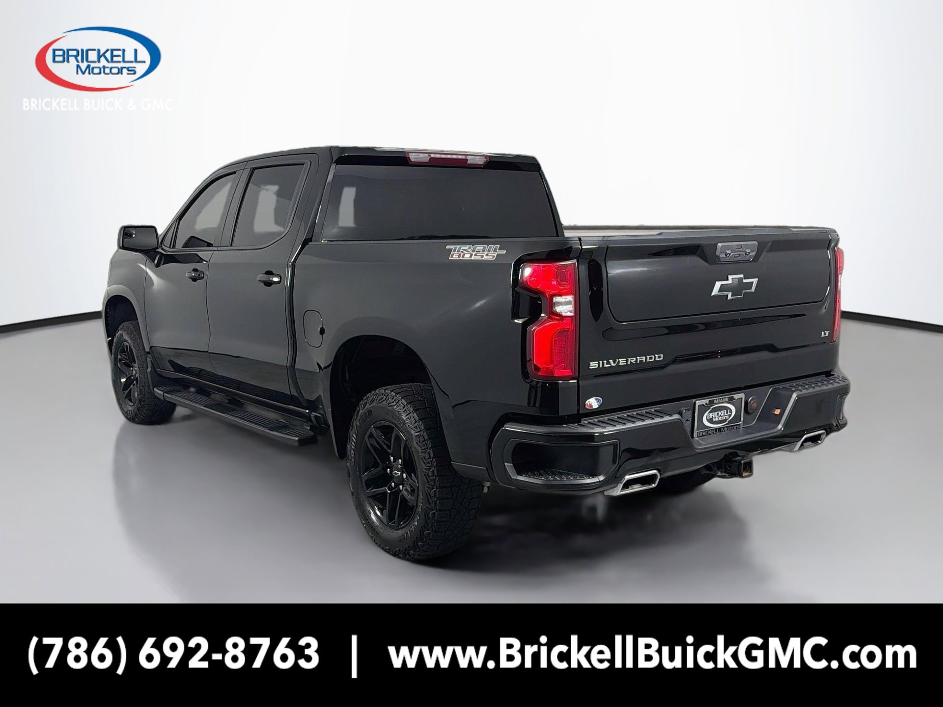 Used 2024 Chevrolet Silverado 1500 LT Trail Boss AWD/4WD image 3