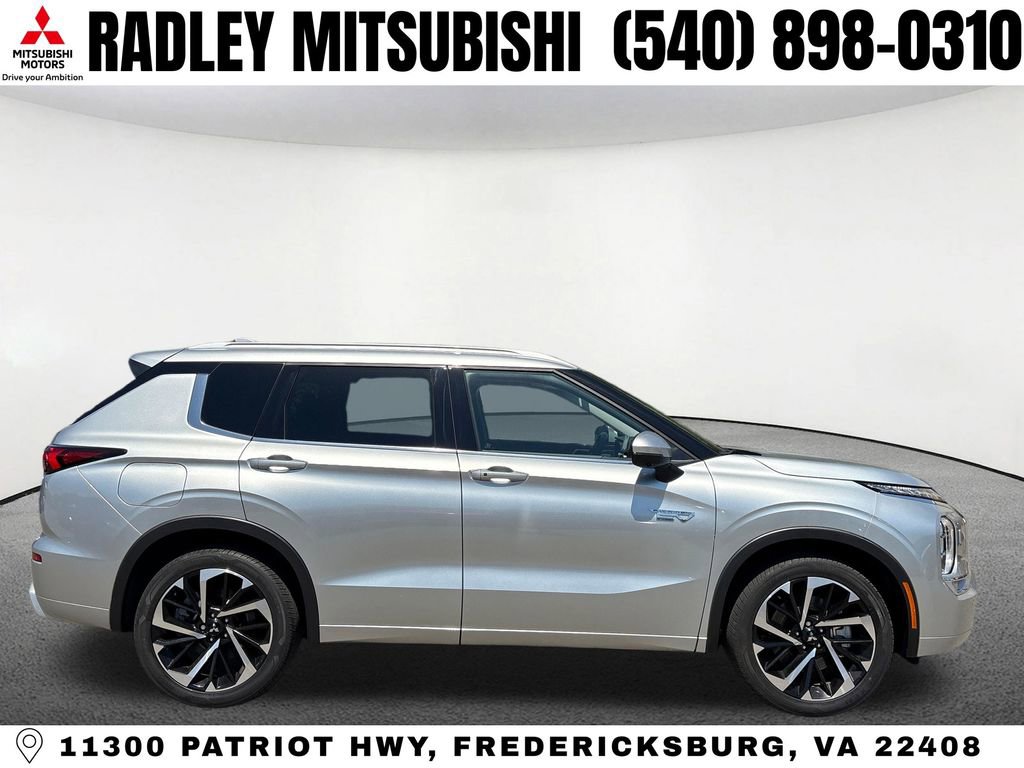 Used 2023 Mitsubishi Outlander SEL AWD/4WD image 21