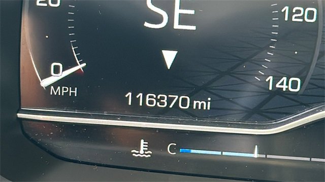 Used 2022 GMC Yukon AT4 w/ Max Trailering Package image 7