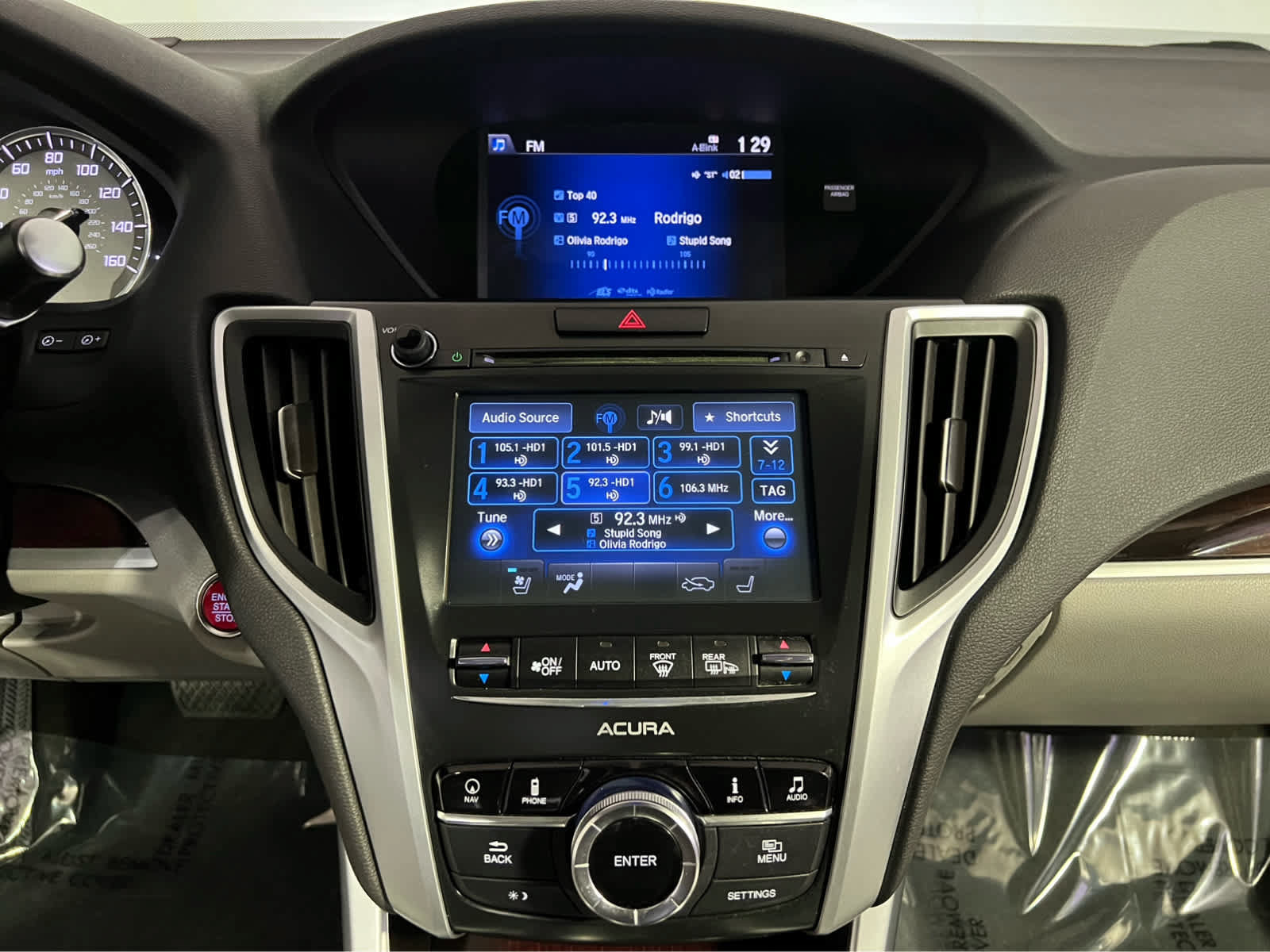 Used 2016 Acura TLX w/ Advance Package AWD/4WD image 11