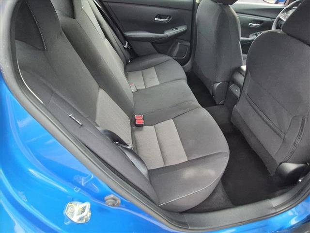 Used 2023 Nissan Sentra SV FWD image 18