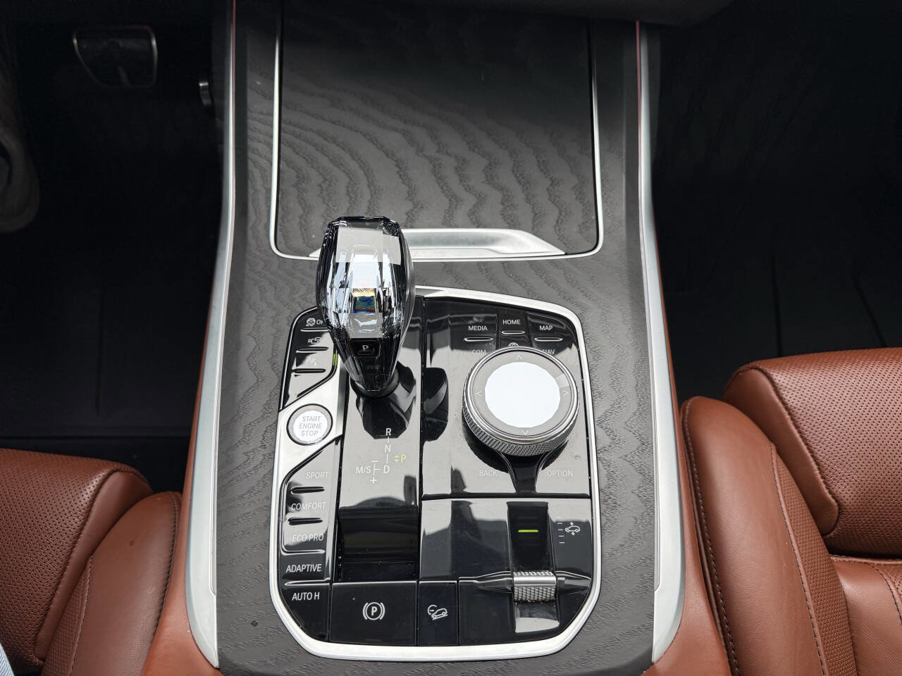 Used 2021 BMW X7 xDrive40i w/ M Sport Package image 24