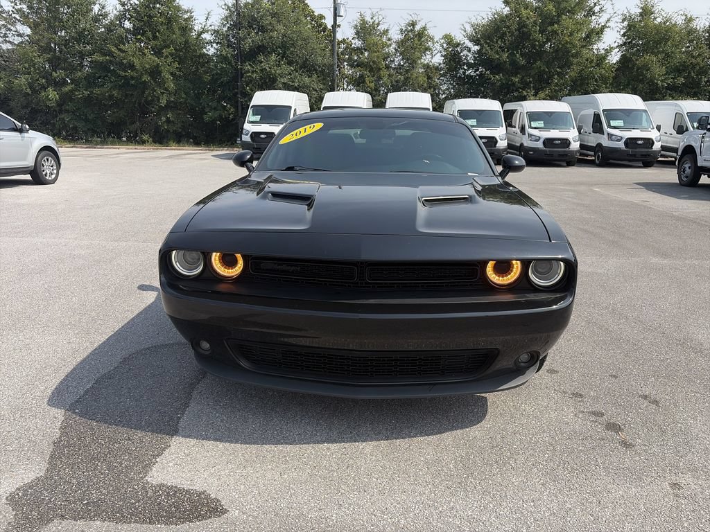 Used 2019 Dodge Challenger SXT w/ Blacktop Package RWD image 10