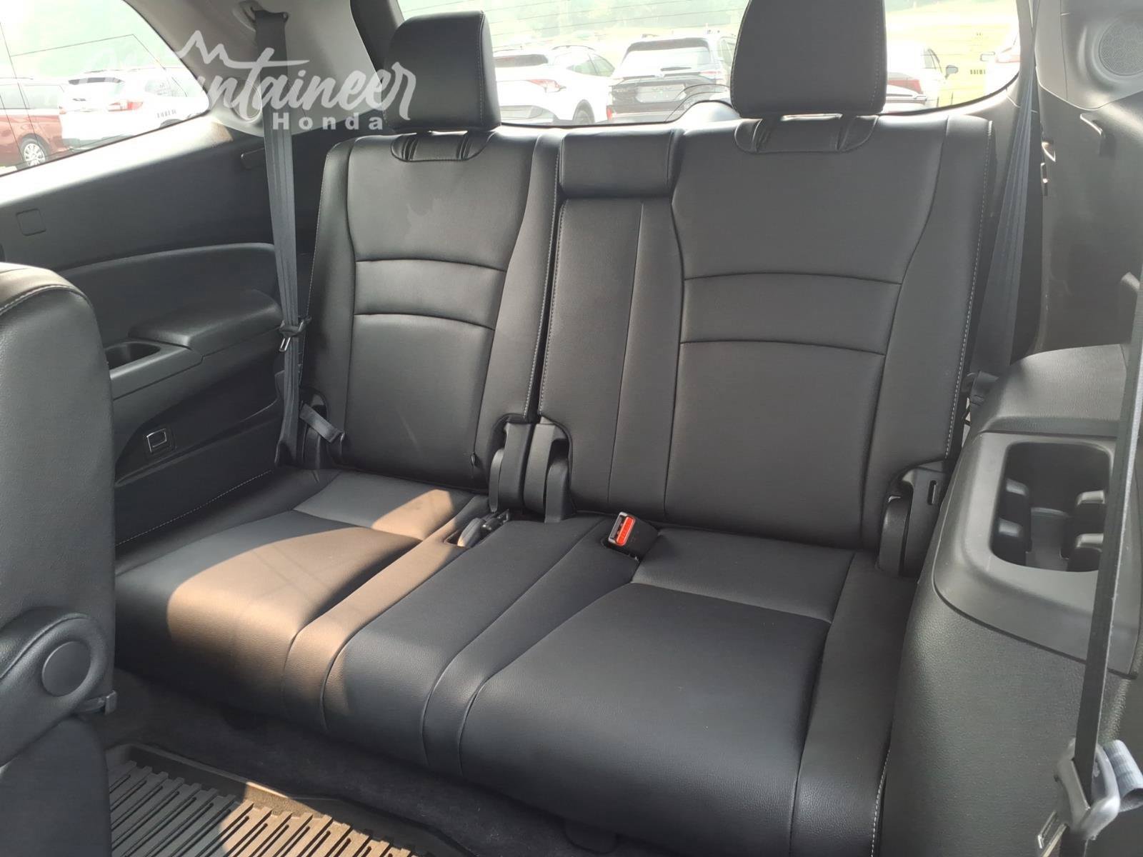 Used 2018 Honda Pilot Elite image 13