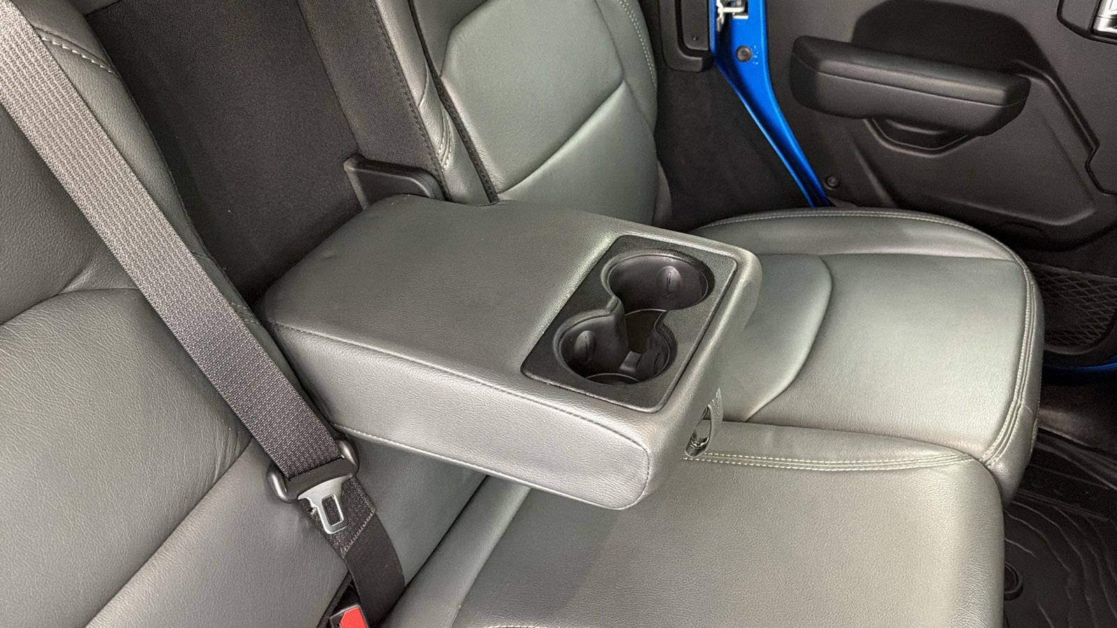 Used 2024 Jeep Wrangler Unlimited w/ Convenience Group image 36