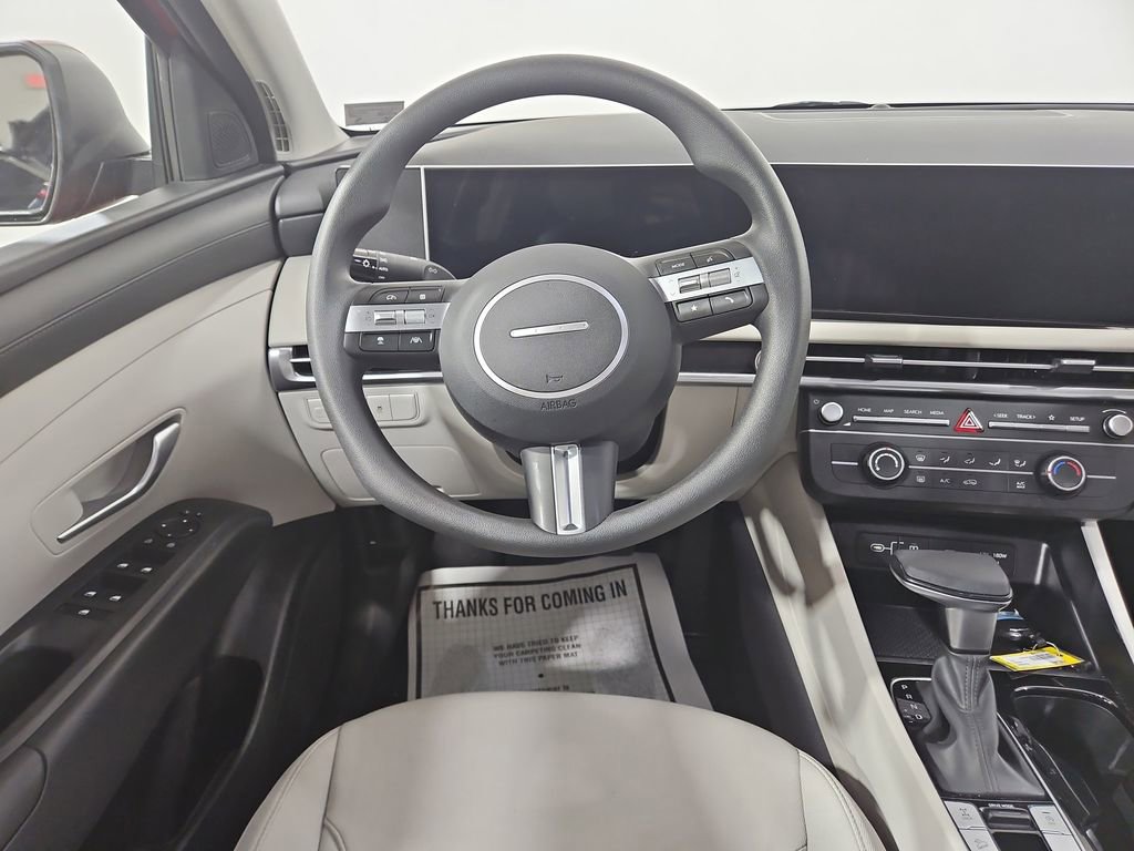 Certified 2025 Hyundai Tucson SE AWD/4WD image 14