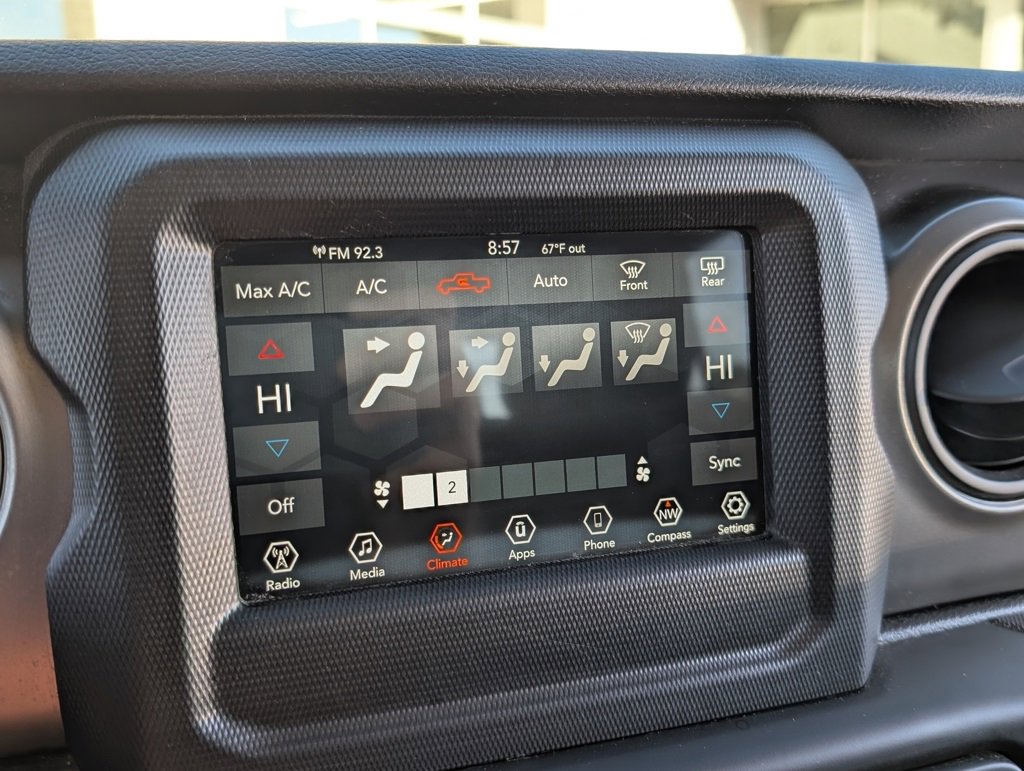 Used 2020 Jeep Gladiator Sport w/ Quick Order Package 24S image 24