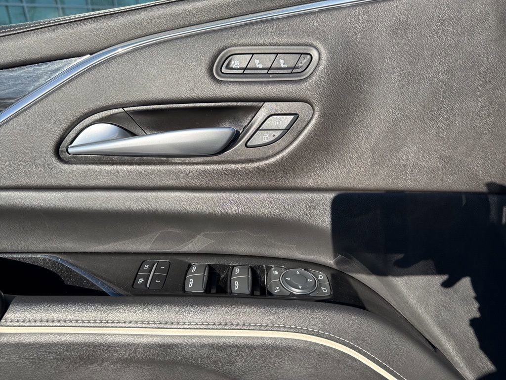 Used 2024 Cadillac Escalade Sport image 11