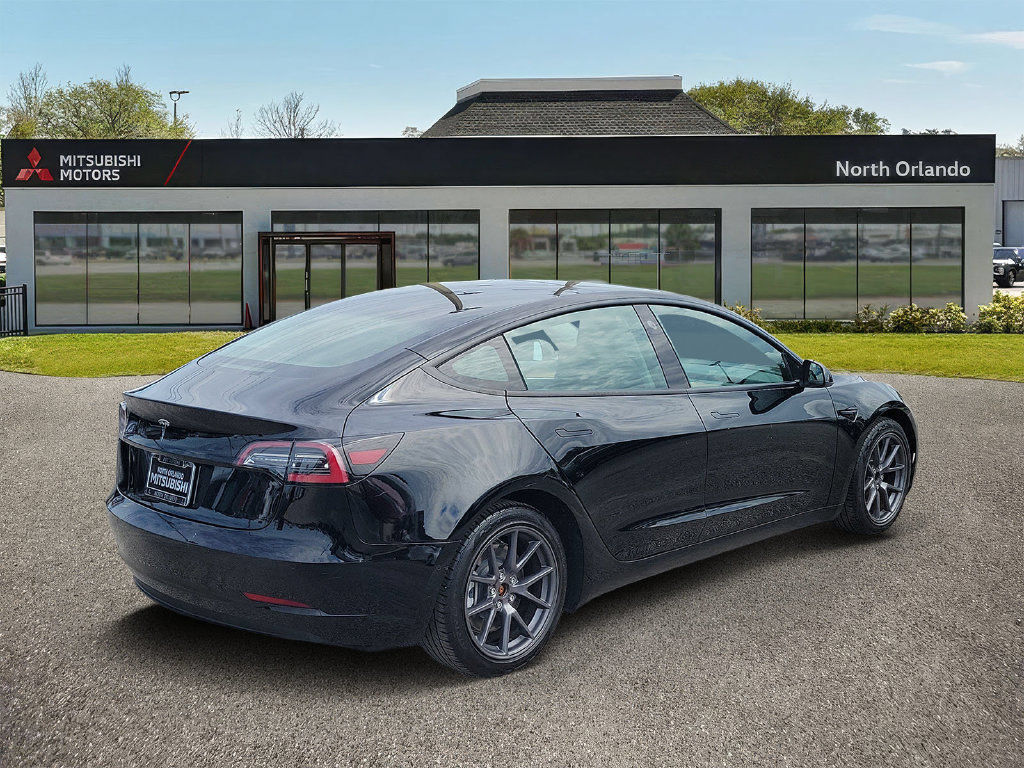 Used 2022 Tesla Model 3 RWD image 3