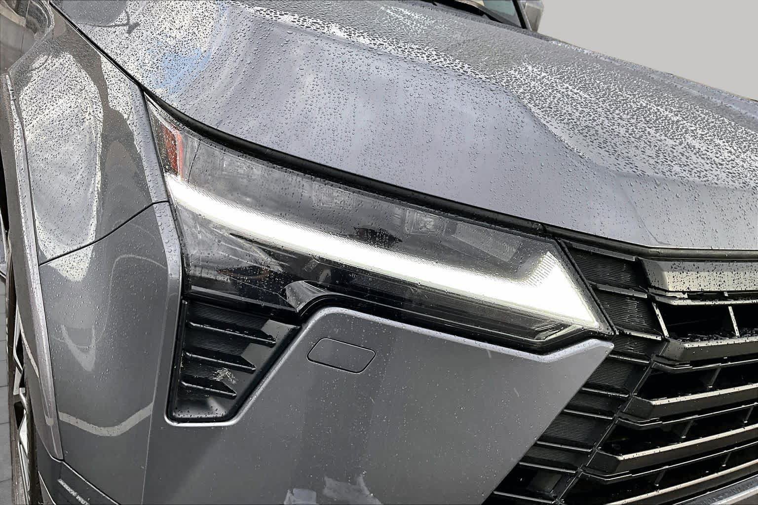 Used 2025 Lexus GX 550 w/ Accessory Package (2T) AWD/4WD image 27