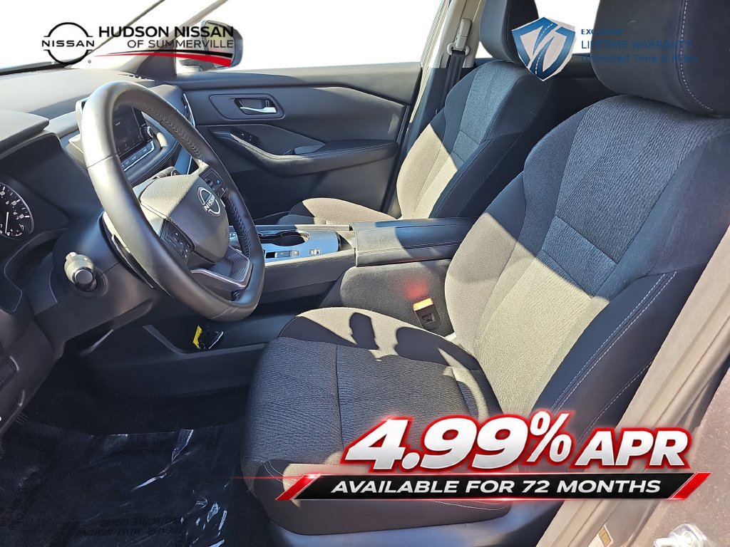 Used 2026 Nissan Rogue SV FWD image 16