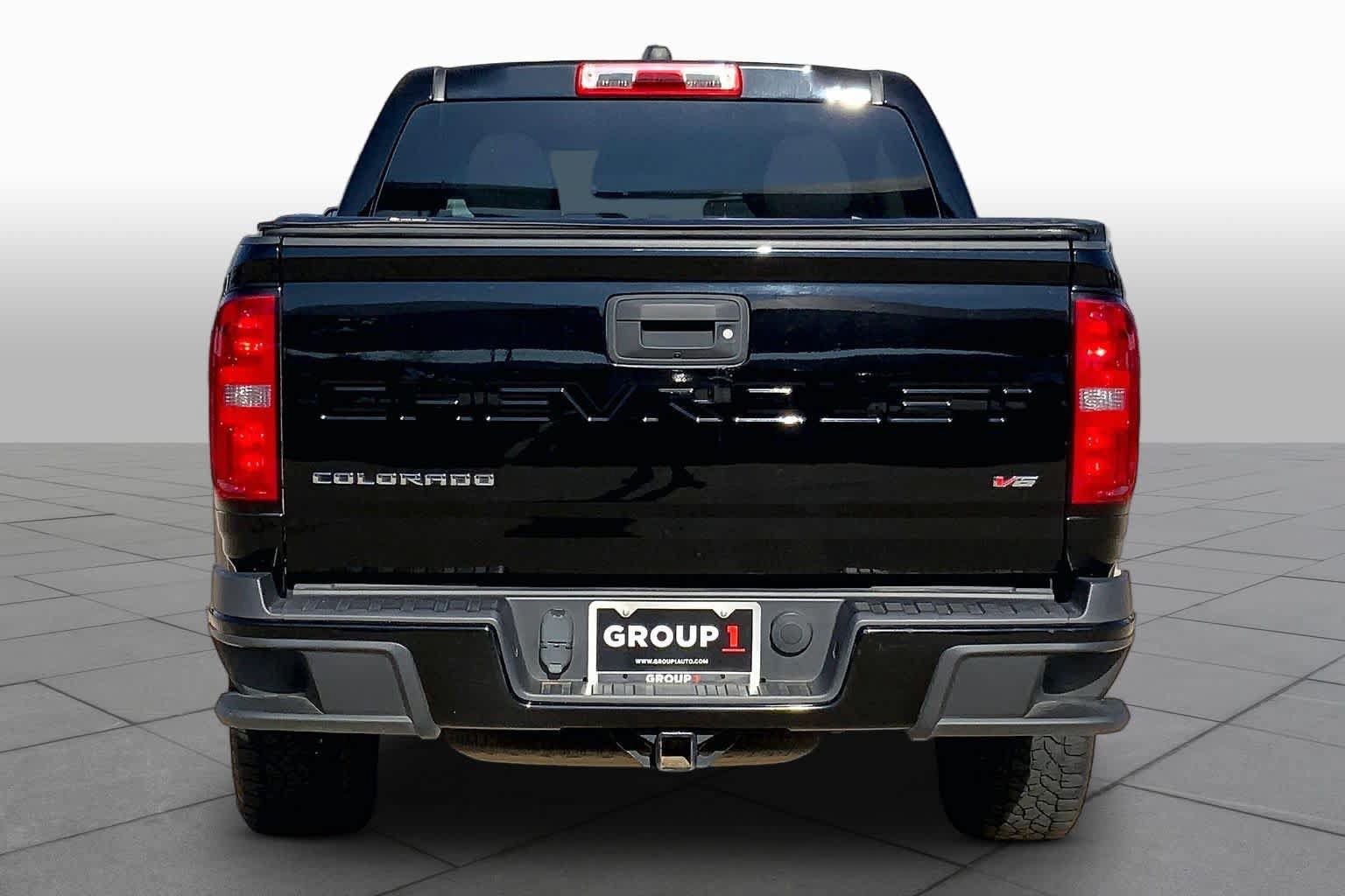 Used 2021 Chevrolet Colorado W/T w/ Custom Special Edition AWD/4WD image 5