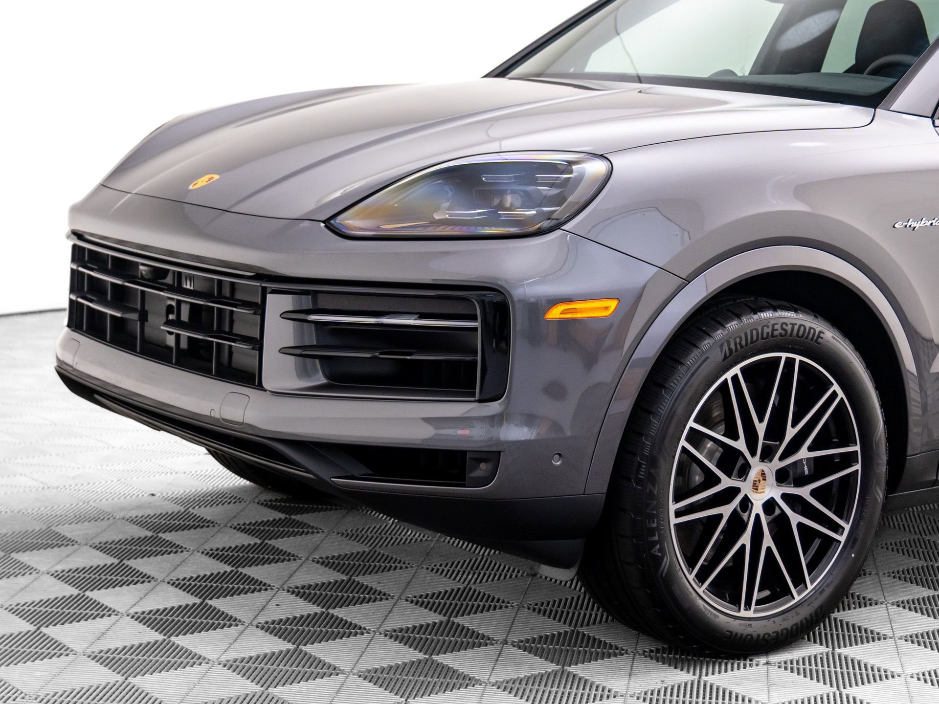 New 2026 Porsche Cayenne E-Hybrid image 35